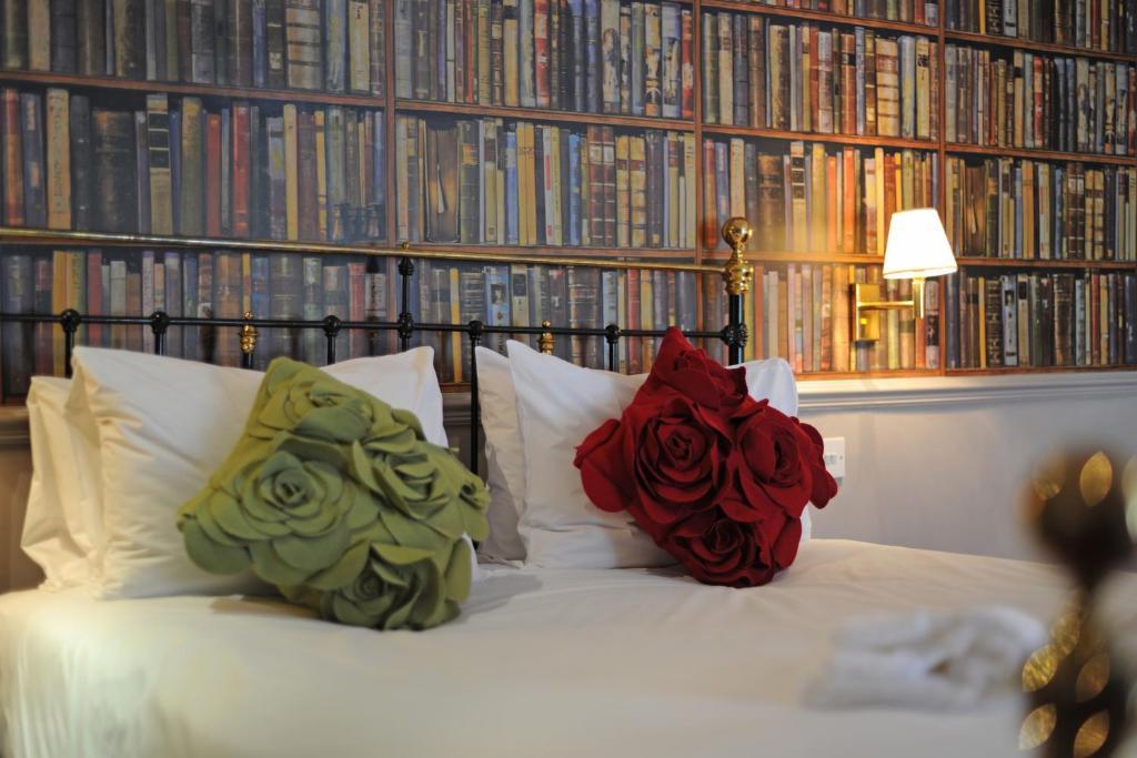 The Crown Hotel فراملينغهام المظهر الخارجي الصورة